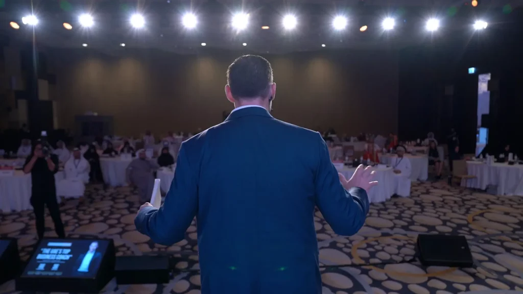 C0073.00 00 14 28.Still001